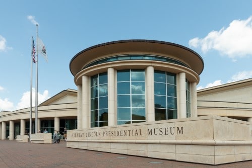 Abraham Lincoln Presidential Museum