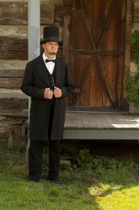 Ralph Lincoln as Abraham Lincoln
