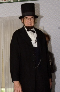 Roger Vincent as Abraham Lincoln